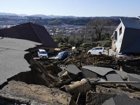 Aumentan a 76 las víctimas mortales del terremoto en Japón