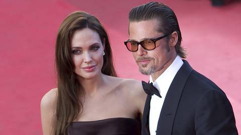 Con casi 16 años así luce Knox, el menor de los seis hijos de Angelina Jolie y Brad Pitt, en un día de compras con la actriz