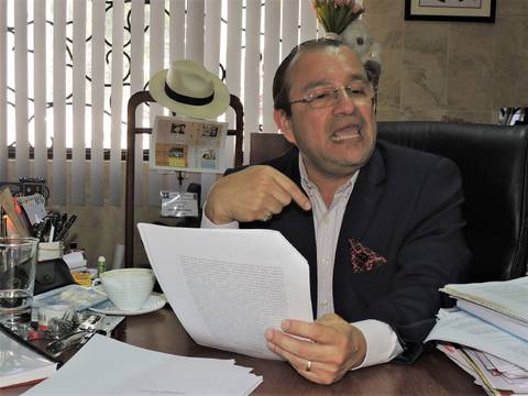 Prefecto de Manabí rechaza investigación de la Fiscalía