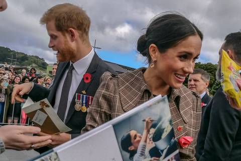 El príncipe Enrique y su esposa Meghan Markle en la portada de Time, entre los 100 más influyentes del mundo