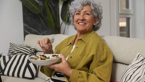 Alimentos para personas mayores de 60 años que te mantiene sano, activo y evitan que subas de peso