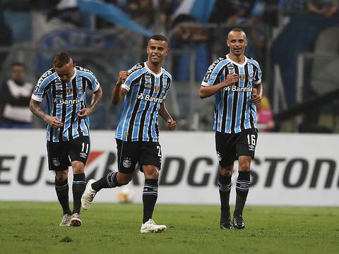 Gremio goleó 4-0 a Atlético Tucumán y avanzó a semifinales de la Copa Libertadores 2018
