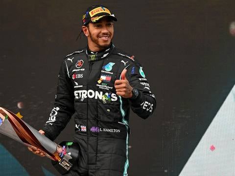Lewis Hamilton gana el Gran Premio de Turquía e iguala en títulos a Michael Schumacher