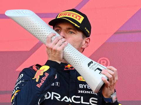 Max Verstappen se impone en Gran Premio de Japón y se acerca al título. Red Bull, campeón de constructores de Fórmula 1