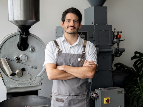 Jonathan Dávila: el campeón nacional de cata que representará a Ecuador en el mundial de café de especialidad en Bangkok