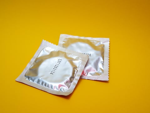 Preservativos más caros: el impacto inesperado de la crisis en el estrecho de Ormuz