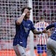 ‘Fue un penal clarísimo’, reclama Piero Hincapié tras polémica jugada en contra del Arsenal en semifinales de Champions League