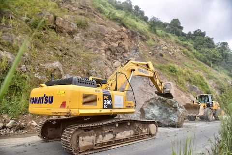 En el kilómetro 83 de la vía Alóag-Santo Domingo de los Tsáchilas se habilitará un carril de circulación