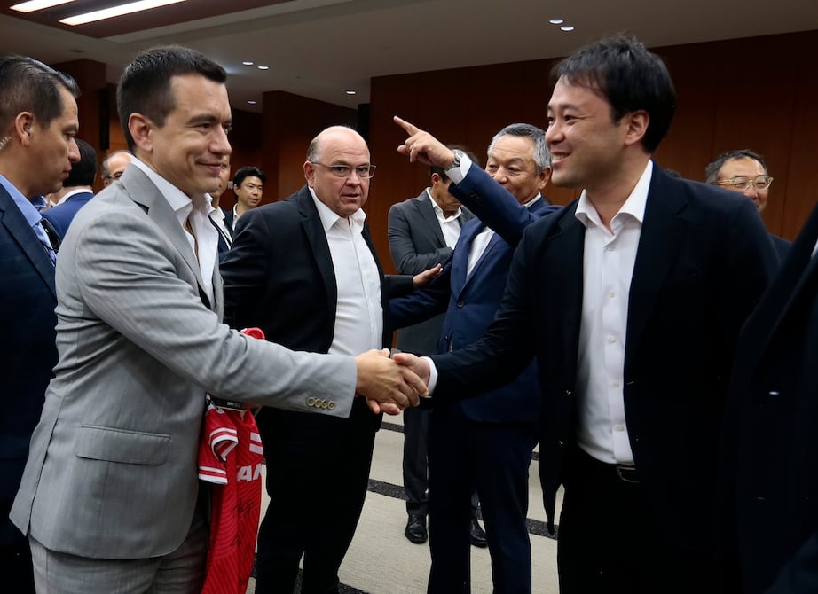 El presidente Daniel Noboa se reunió en Tokio con empresarios japoneses