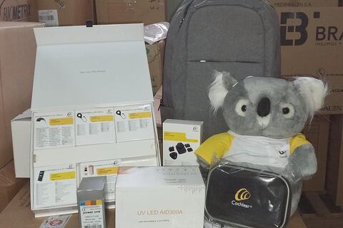 Hospital del Niño recibe ayudas técnicas para pacientes con discapacidad auditiva