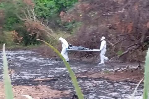 Hallan seis cuerpos calcinados en Santa Elena: Policía investiga si corresponden a desaparecidos de Pedro Carbo