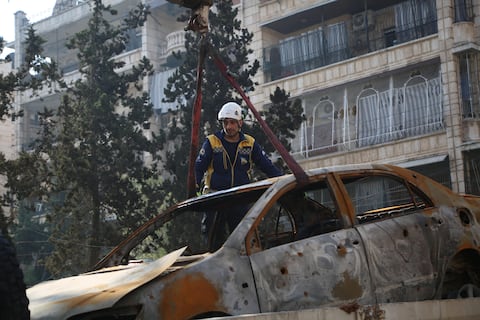 Toque de queda en el centro y el oeste de Siria, y “muertos” en choques en varias ciudades