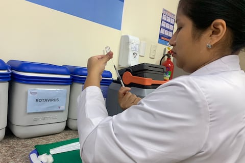 Gobierno busca adquirir un segundo lote de 500.000 dosis de vacunas bivalentes contra el coronavirus