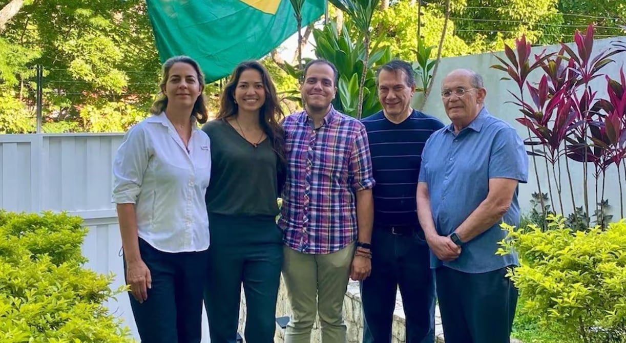 Opositores refugiados en embajada argentina en Caracas llegan a EE. UU. | Internacional | Noticias | El Universo