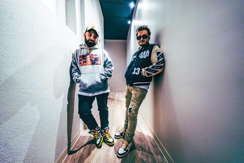 El podcast mexicano ‘La Cotorrisa’ ofrecerá shows en vivo en Guayaquil y Quito en octubre