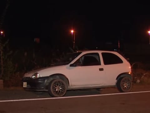 Tres personas asesinadas en Santa Lucía: dos fueron halladas en el interior de un vehículo y otro sobre la calzada en un punto distinto