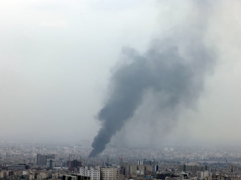 Corea del Sur evacúa a más de 200 personas de Medio Oriente en avión militar