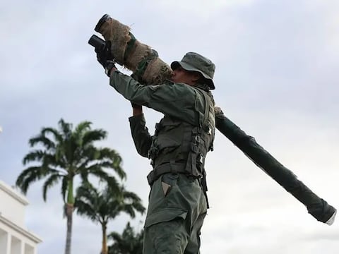 “Lo necesario para luchar y alcanzar la victoria”: estas son las armas destinadas a Ucrania que Estados Unidos considera redirigir hacia Oriente Medio