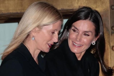 Letizia perdona a la nuera del fallecido rey Constantino II de Grecia y se reconcilian en el funeral: La “riña” fue por la foto que la reina quiso impedir en el 2018 entre sus hijas y la reina emérita Sofía