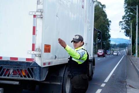 4.300 policías toman los ejes viales para frenar extorsiones, secuestros y sicariato