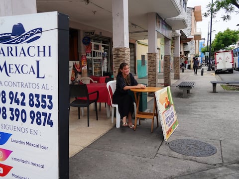 Mariachis de Guayaquil analizan estrategias que disminuyan tiempo de traslados y cubrir pedidos por toque de queda