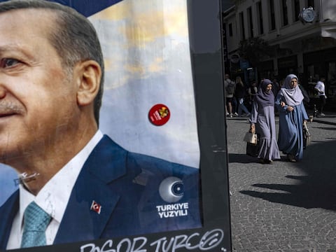 Turquía advierte de respuestas ante ataque con misil desde Irán