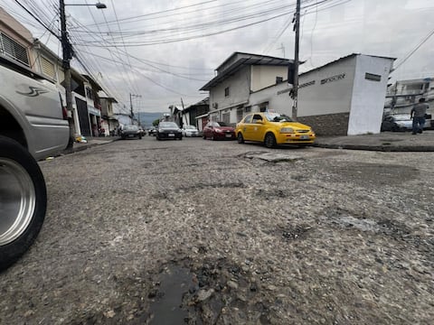Calle Segunda de Mapasingue Este con paso restringido durante cuatro meses por reconstrucción