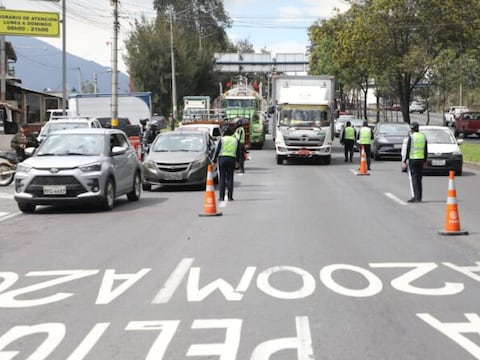Quito refuerza controles de tránsito este 12 de diciembre