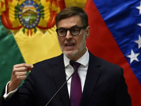 Diplomático cercano a Delcy Rodríguez gana protagonismo en el diálogo con Estados Unidos