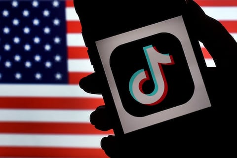 TikTok enfrenta críticas e investigación luego de reclamos por posible censura de contenido durante el fin de semana
