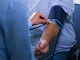 ¿Es presión alta real o solo nervios? Cómo identificar el “síndrome de la bata blanca” cuando vas al doctor