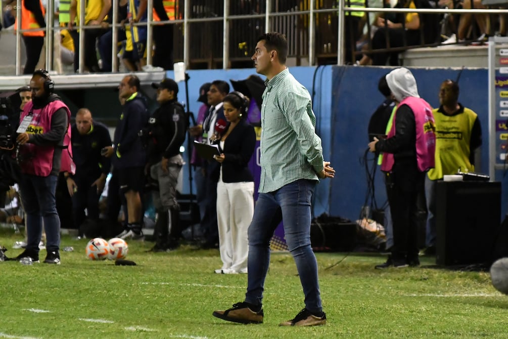 Ismael Rescalvo, DT de Barcelona SC, promedia 1,18 puntos por partido enfrentando a Liga de Quito