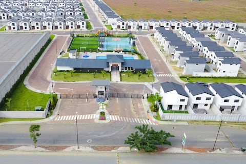 Urbanización Los Prados inaugura nuevas villas modelo en Daule
