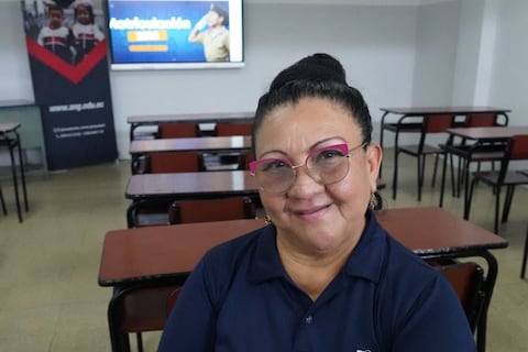“Para mí, es muy importante saber cómo se sintieron mis alumnos”: Zoila García lleva 36 años educando a jóvenes