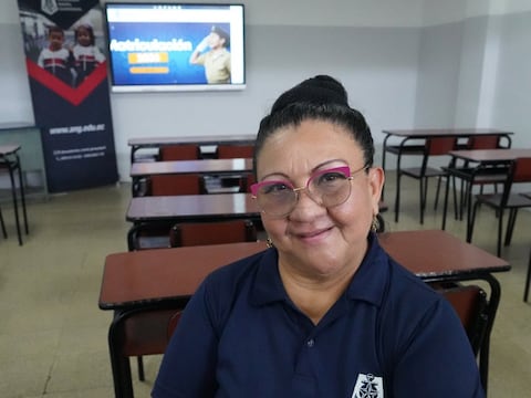 “Para mí es muy importante saber cómo se sintieron mis alumnos”: Zoila García lleva 36 años educando a jóvenes