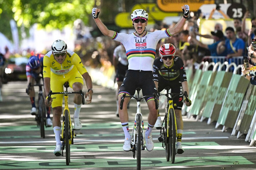 Tour de Francia: Tadej Pogacar gana la etapa 4 mientras que Jhonatan Narváez llegó en la posición 14 y ascendió en la general