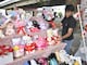 Compras de última hora por el Día de la Madre mueven ventas en el centro y sur de Guayaquil
