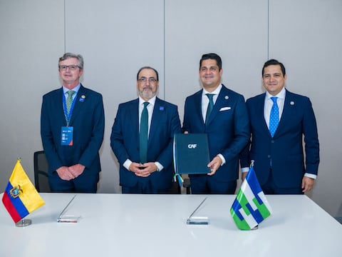 Ecuador y Brasil se unen, con el apoyo de CAF, para el mejoramiento genético del banano Cavendish