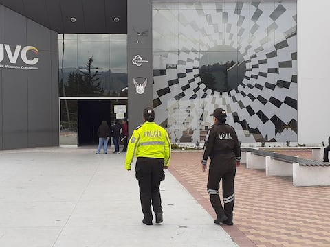 Fue a visitar a su hijo recién nacido y le robaron $ 4.800 en un hospital de Ambato