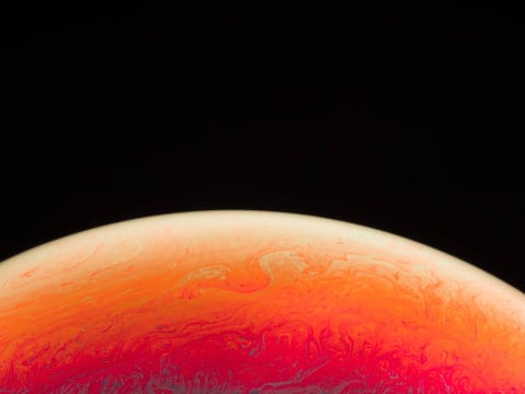 Científicos hallan nuevas pruebas de que el agua fluyó bajo la superficie de Marte