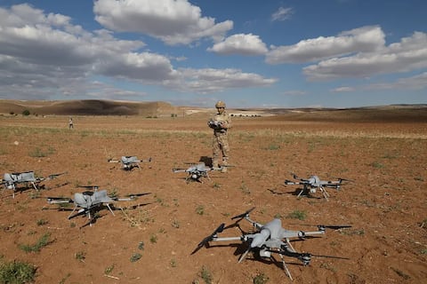 Fuerzas de Operaciones Especiales de Estados Unidos invierten en drones: Pentágono anuncia competición entre 25 empresas para desarrollar la industria