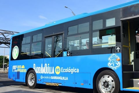 Colombia fija arancel de 10 % a importación de buses eléctricos para impulsar su industria