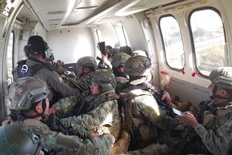 Intensifican operaciones militares y sobrevuelos en el límite Carchi- Sucumbíos