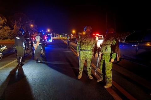 897 aprehendidos durante siete jornadas de toque de queda en cuatro provincias de Ecuador