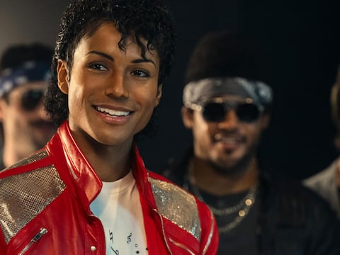 Jaafar Jackson y el reto de convertirse en su tío ‘Michael’ dentro y fuera de la pantalla