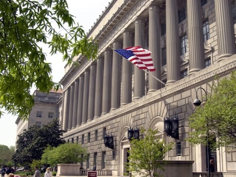 “Es un acto de racismo”, latinos afectados por nueva política en EE. UU.