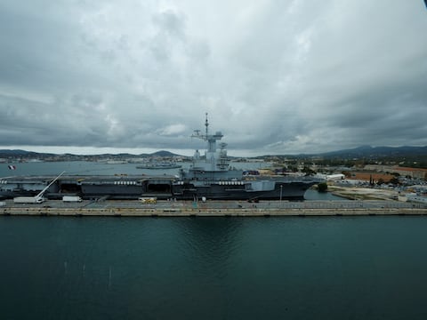 Portaaviones Charles de Gaulle, la ‘obra maestra’ francesa de propulsión nuclear, cuidará el Canal de Suez