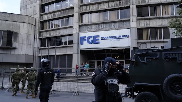 Dineros irregulares a las campañas electorales no son un delito penal, la Fiscalía decide cómo investigarlo