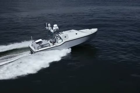 Barcos no tripulados con alcance de 1.000 millas y capacidad de carga útil de 1.000 libras: un gran impulso a la Armada de Estados Unidos