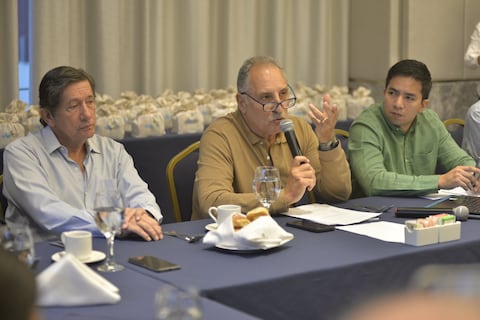 Sector pesquero espera levantamiento de tarjeta amarilla de la UE para fines de enero